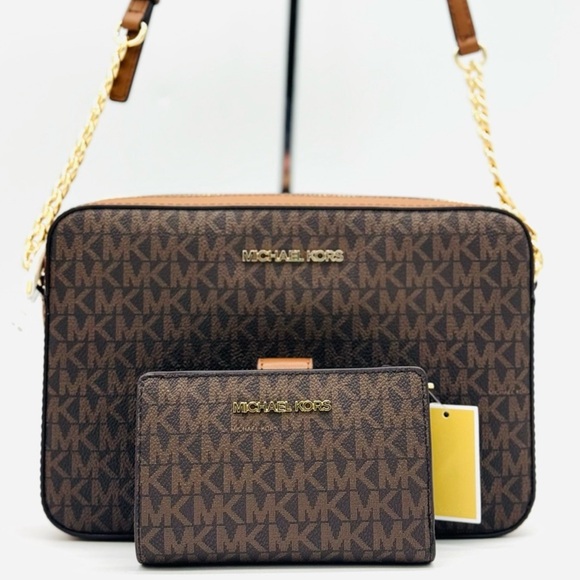 Michael Kors LG EW Crossbody Bag & Zip Chain Bifold Wallet Matching Set Brown